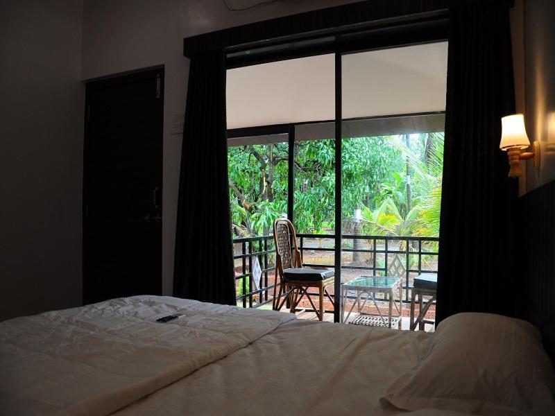 Red Roof Farmhouse Chiplun Luaran gambar