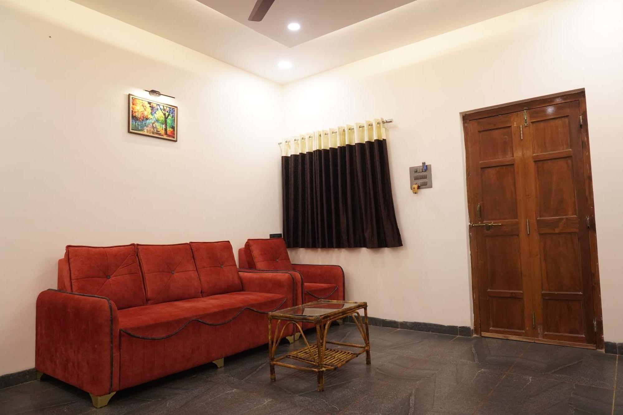 Red Roof Farmhouse Chiplun Luaran gambar