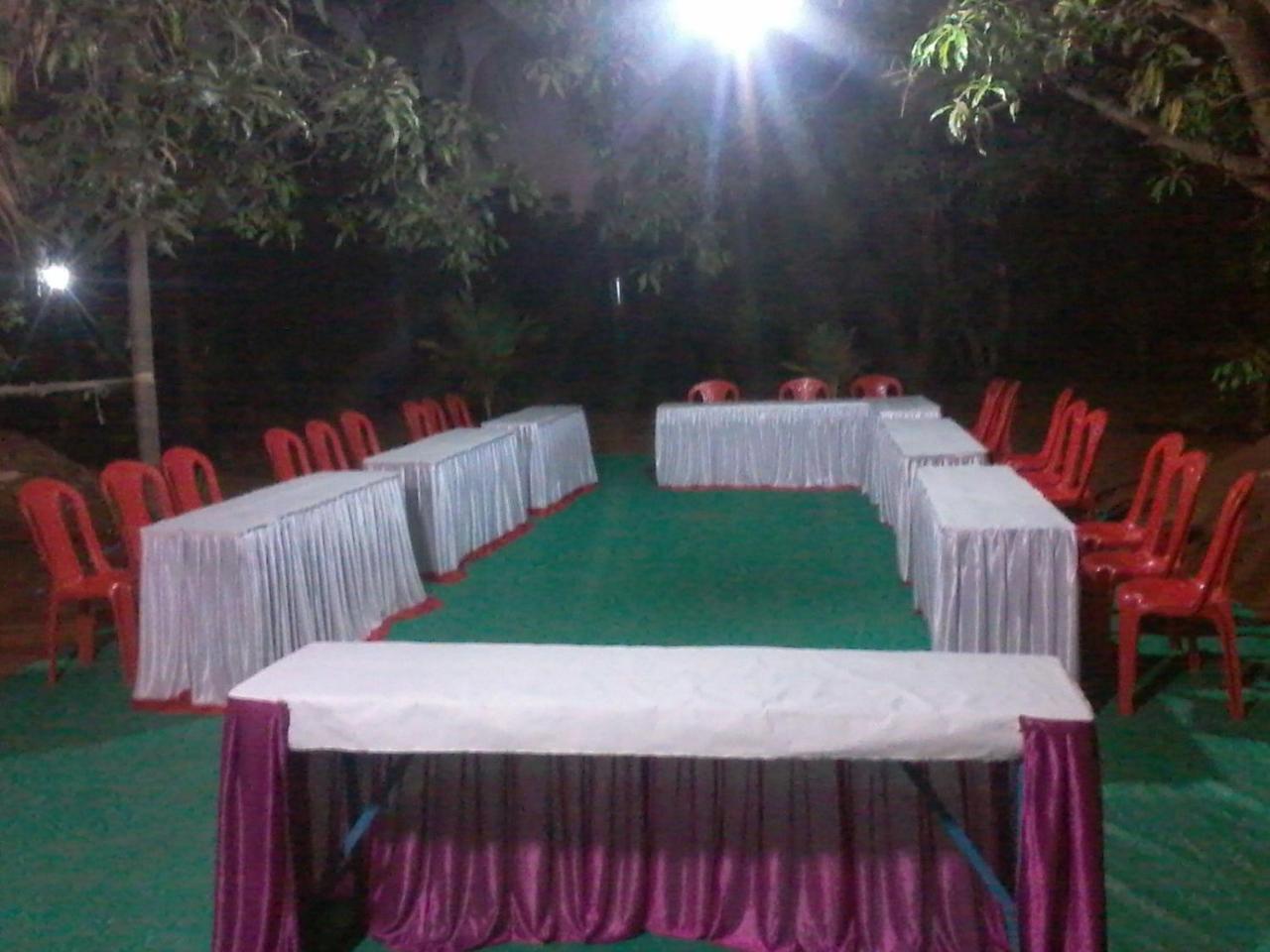 Red Roof Farmhouse Chiplun Luaran gambar